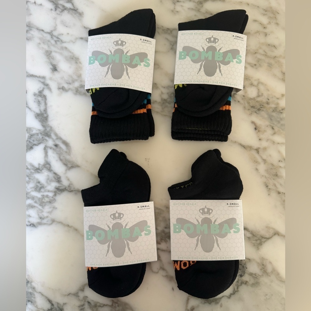 NWT Black Bombas Bundle of 4 ankle and crew socks Women XS Youth L 🖤💛